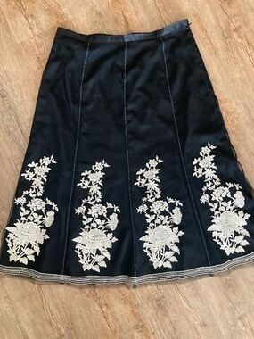 Vintage Nygard Collection White Floral Embroidered A-Line Skirt